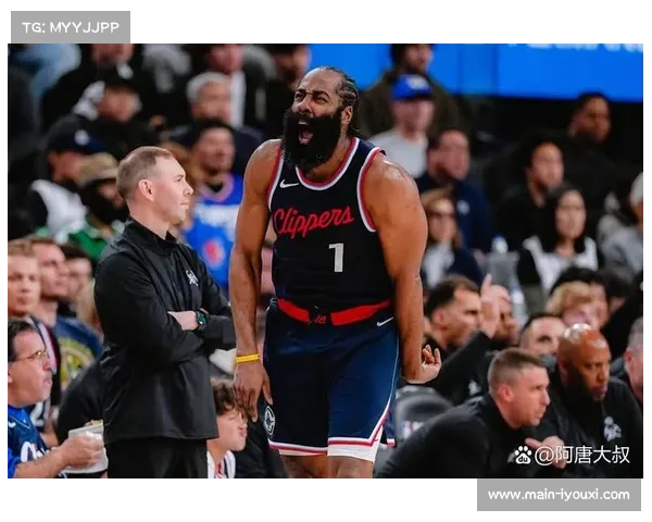 NBA季后赛绝杀频现比赛悬念迭起激情与不确定性并存 NBA季后赛绝杀频现比赛悬念迭起激情与不确定性并存